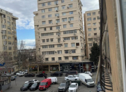 Satılır 5 otaqlı 230 m2 yeni tikili 8 mkr