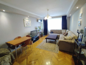 İcarəyə verilir 2 otaqlı 65 m2 köhnə tikili Azadlıq meydanı