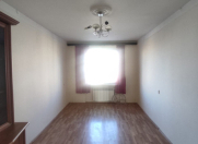 Satılır 2 otaqlı 60 m2 köhnə tikili Əhmədli m.