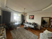 Satılır 2 otaqlı 82 m2 yeni tikili Qara Qarayev m.