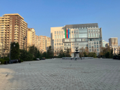 Satılır 2 otaqlı 60 m2 köhnə tikili Ağ şəhər