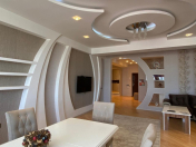 İcarəyə verilir 3 otaqlı 150 m2 yeni tikili 8 Noyabr m.