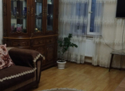 Satılır 2 otaqlı 58 m2 köhnə tikili Xalqlar Dostluğu m.