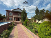 İcarəyə verilir 6 otaqlı 300 m2 bağ evi Novxanı