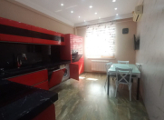 Satılır 4 otaqlı 172 m2 yeni tikili 28 May m.