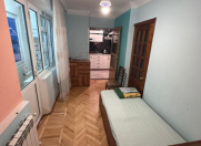 Satılır 1 otaqlı 45 m2 köhnə tikili Həzi Aslanov m.