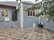 Satılır 3 otaqlı 100 m2 həyət evi Binə