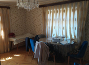 Satılır 3 otaqlı 80 m2 köhnə tikili 8 km