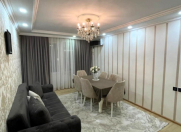 Satılır 2 otaqlı 55 m2 köhnə tikili Qara Qarayev m.