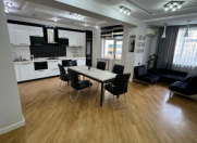 İcarəyə verilir 3 otaqlı 130 m2 yeni tikili Şah İsmayıl Xətai m.