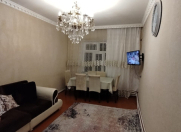 Satılır 2 otaqlı 65 m2 köhnə tikili Y.Günəşli