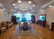 Satılır 3 otaqlı 165 m2 yeni tikili Baku Mall