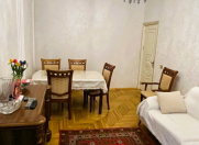 Satılır 3 otaqlı 85 m2 köhnə tikili Həzi Aslanov m.