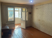 Satılır 1 otaqlı 40 m2 köhnə tikili Neftçilər m.