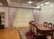 Satılır 6 otaqlı 300 m2 yeni tikili 20 yanvar m.