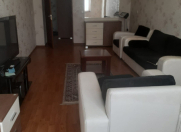 İcarəyə verilir 2 otaqlı 98 m2 yeni tikili Gənclik m.