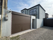 Satılır 4 otaqlı 150 m2 həyət evi Binə