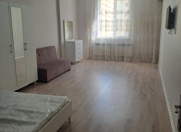 Satılır 2 otaqlı 70 m2 yeni tikili Saray