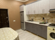 Satılır 2 otaqlı 71 m2 yeni tikili 28 May m.