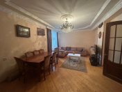 Satılır 4 otaqlı 137 m2 yeni tikili Həzi Aslanov m.