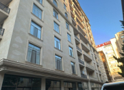 Satılır 3 otaqlı 146 m2 yeni tikili Gənclik m.