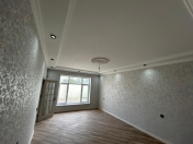 Satılır 4 otaqlı 160 m2 həyət evi Binə