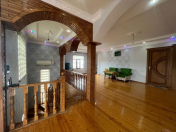 Satılır 6 otaqlı 250 m2 villa Y.Suraxanı