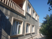 Satılır 8 otaqlı 300 m2 həyət evi Qazax