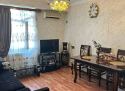 Satılır 2 otaqlı 48 m2 köhnə tikili Qara Qarayev m.