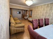 Satılır 4 otaqlı 110 m2 köhnə tikili Yasamal r.