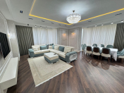 Satılır 4 otaqlı 202 m2 yeni tikili Ağ şəhər