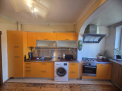 Satılır 3 otaqlı 73 m2 köhnə tikili Sərhədçi İdman kompleksi