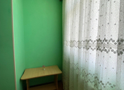 Satılır 2 otaqlı 60 m2 köhnə tikili İnşaatçılar m.