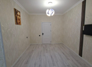 Satılır 2 otaqlı 64 m2 köhnə tikili Azadlıq prospekti m.