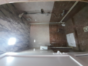 İcarəyə verilir 3 otaqlı 90 m2 yeni tikili Quba