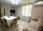 Satılır 2 otaqlı 42 m2 köhnə tikili Neftçilər m.