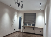 Satılır 2 otaqlı 70 m2 köhnə tikili Əhmədli m.