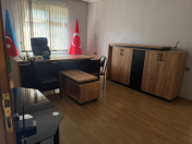 İcarəyə verilir 4 otaqlı 120 m2 ofis Gənclik m.