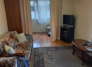 Satılır 1 otaqlı 32 m2 köhnə tikili Nizami m.