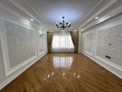 Satılır 3 otaqlı 120 m2 yeni tikili Şah İsmayıl Xətai m.