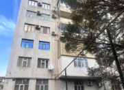 Satılır 5 otaqlı 175 m2 yeni tikili Əhmədli m.