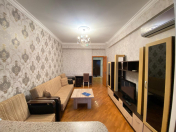 İcarəyə verilir 2 otaqlı 60 m2 yeni tikili İnşaatçılar m.