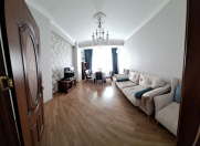 Satılır 4 otaqlı 145 m2 yeni tikili İnşaatçılar m.