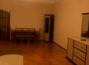 İcarəyə verilir 3 otaqlı 155 m2 yeni tikili 28 May m.