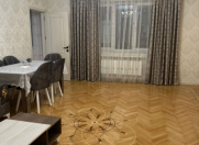 İcarəyə verilir 4 otaqlı 100 m2 köhnə tikili Səməd Vurğun parkı