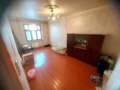 Satılır 3 otaqlı 85 m2 köhnə tikili Həzi Aslanov m.