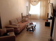 Satılır 2 otaqlı 101 m2 köhnə tikili Bakıxanov