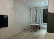 Satılır 3 otaqlı 80 m2 köhnə tikili Nizami r.