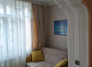 Satılır 3 otaqlı 85 m2 köhnə tikili Şah İsmayıl Xətai m.