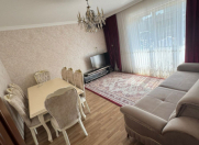 Satılır 4 otaqlı 110 m2 köhnə tikili Elmlər Akademiyası m.